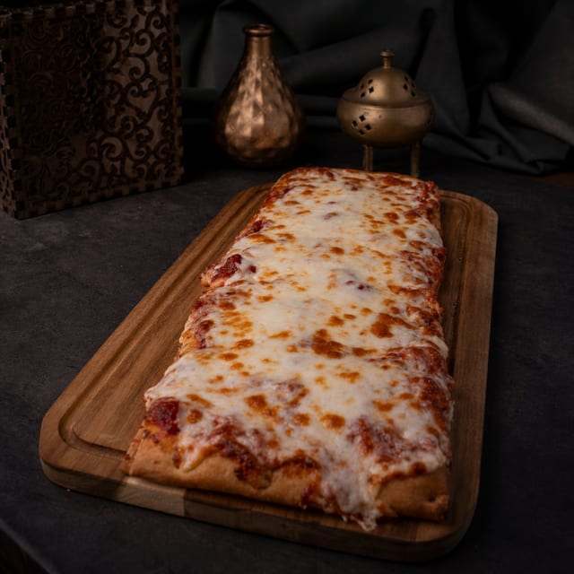 Plain Flatbread Pizza.
